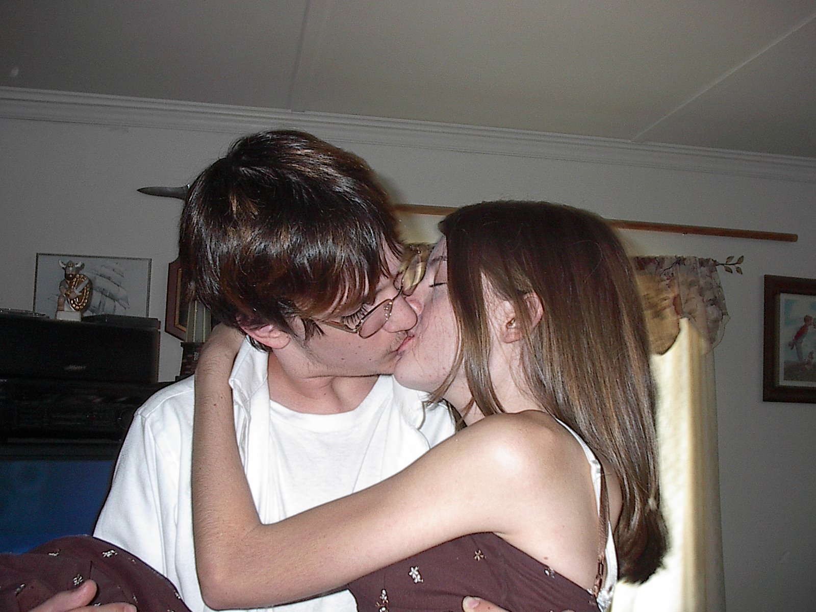 picture003.jpg